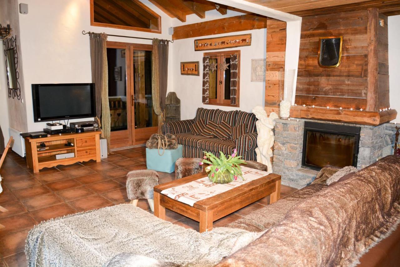 Chalet Des Trappeurs Coeur Vanoise 15 Persons La Plagne Luaran gambar