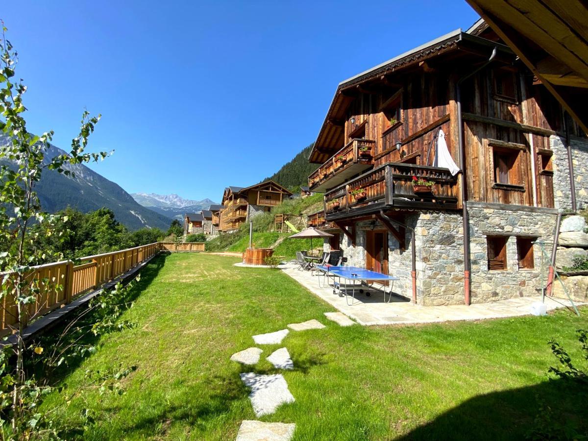 Chalet Des Trappeurs Coeur Vanoise 15 Persons La Plagne Luaran gambar